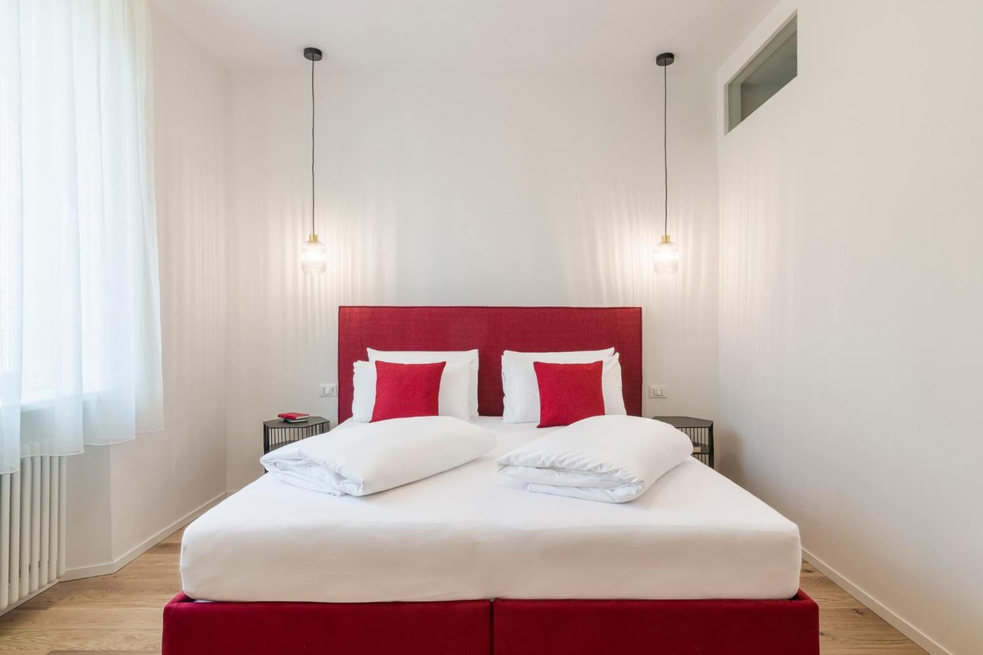 Electric Rooms & Suites Trento Exterior photo
